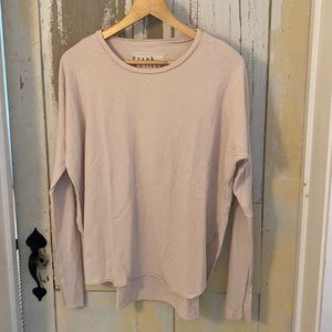 Frank and Eileen Tee Lab long sleeve raw edge and split hem size small